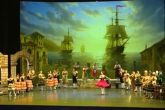 Ballet masterpiece "Don Quixote" takes the stage in Vietnam
