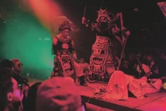 An extract of classical tuong is staged at a bar. (Photo: Entropy team)