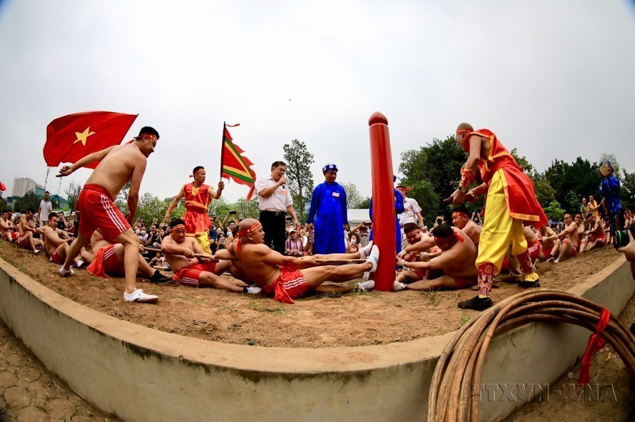 UNESCO recognised tug-of-war rituals and games as an intangible cultural heritage of humanity for the northern and northwestern provinces and cities of Lao Cai, Vinh Phuc, Bac Ninh, and Hanoi. (Photo: VNA)