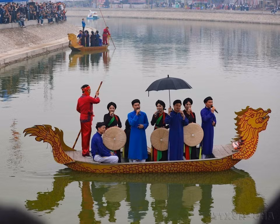 Quan Ho folk singing was recognised by UNESCO as an intangible cultural heritage of humanity. (Photo: VNA)