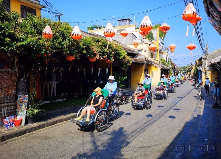 In December 1999, UNESCO recognised Hoi An ancient town as a world cultural heritage site. Renowned for its diverse architecture, Hoi An also boasts a rich and extensive intangible cultural heritage. (Photo: VNA)
