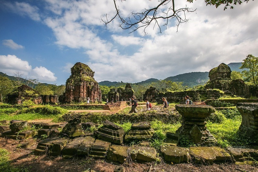 On December 1, 1999, My Son Sanctuary in Duy Phu commune, Duy Xuyen district in the central province of Quang Nam was officially listed as a world cultural heritage site by UNESCO. (Photo: VNA)