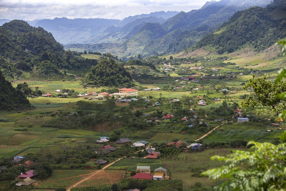 The Thung Man village in Hang Kia commune (Mai Chau district, Hoa Binh province) nestles among peaceful greenery. (Photo: VNA)