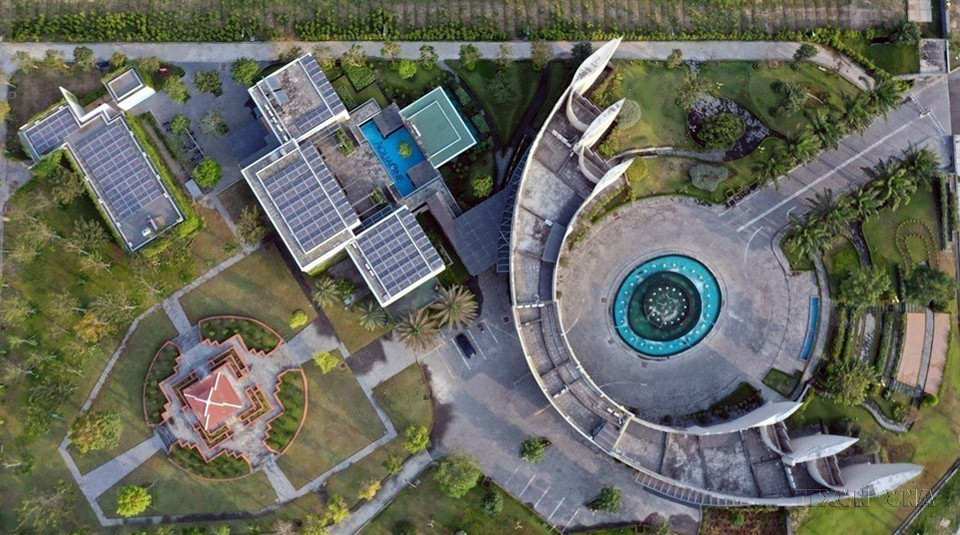 The AquaOne Song Hau surface water plant, located in the Song Hau Industrial Park, Chau Thanh district, Hau Giang province, provides both domestic and industrial water, contributing to ensuring water security in the Mekong Delta region in the face of increasing salinity intrusion risks. (Photo: VNA)