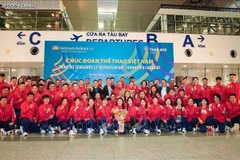 A send-off ceremony is held at Noi Bai International Airport for Vietnamese athletes ahead of their departure to Thailand for SEA Games 33 on December 7. (Photo: VNA)