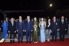 General Secretary of the Communist Party of Vietnam Central Committee and State President To Lam, and his spouse Ngo Phuong Ly at Don Mueang International Airport (Photo: VNA)