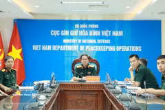 The Vietnamese delegation led by Major General Pham Manh Thang, Director of the Vietnam Department of Peacekeeping Operations, at the 10th meeting of the ASEAN Peacekeeping Centres Network (APCN), held online from May 4–8. (Photo: VNA)