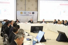 JSCCIB presents its assessment at a press briefing chaired by Kriengkrai Thiennukul, Chairman of the Federation of Thai Industries, with Poj Aramwattananont, Chairman of the Thai Chamber of Commerce, and Payong Srivanich, Chairman of the Thai Bankers’ Association, at the Queen Sirikit National Convention Centre. (Photo: thainews.prd.go.th)