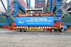 The 1.5 millionth TEU is handled at the The Tan Cang Hai Phong International Container Terminal (TC-HICT) in the northern city of Hai Phong in 2024. (Photo: VNA)