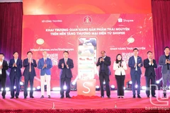 At the launching ceremony of an online booth introducing products of the northern province of Thai Nguyen on Shopee platform on January 7. (Photo: Baothainguyen.vn)