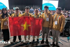 Vietnamese students at the 2025 Asia International Mathematical Olympiad (AIMO) in Japan. (Photo: VNA)
