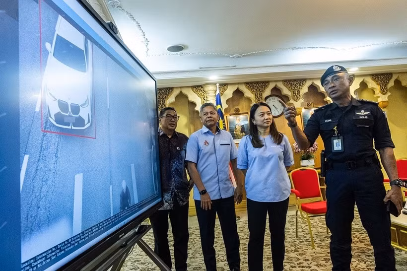 (From 2nd left) Kuala Lumpur mayor Datuk Fadlun Mak Ujud, Federal Territories Minister Hannah Yeoh and Kuala Lumpur police chief Datuk Fadil Marsus are seen during a press conference at DBKL Tower in Kuala Lumpur April 30, 2026.( Photo: malaymail.com) 