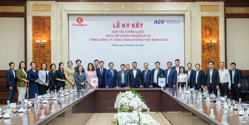 Delegates at the ceremony (Photo: tienphong.vn)