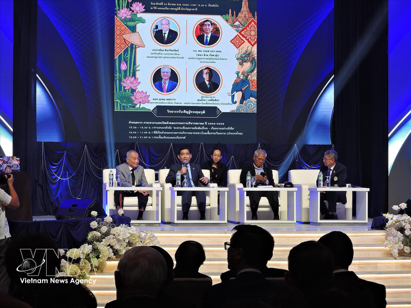 Delegates at the seminar (Photo: VNA)