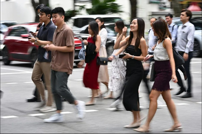 Singapore: Workers can be "bilingual" in AI and their own areas of expertise to solve problems in their domains., said Minister for Digital Development and Information Josephine Teo. (Photo: straitstimes.com) 