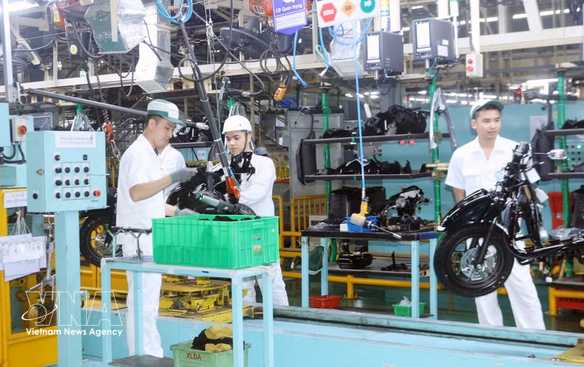 Aiming to become a modern industrial hub for both the region and the country, Ninh Binh province is focusing on improving the investment climate, promoting green industry, applying high technology, and proactively attracting high-quality FDI inflows. (Photo: VNA) 