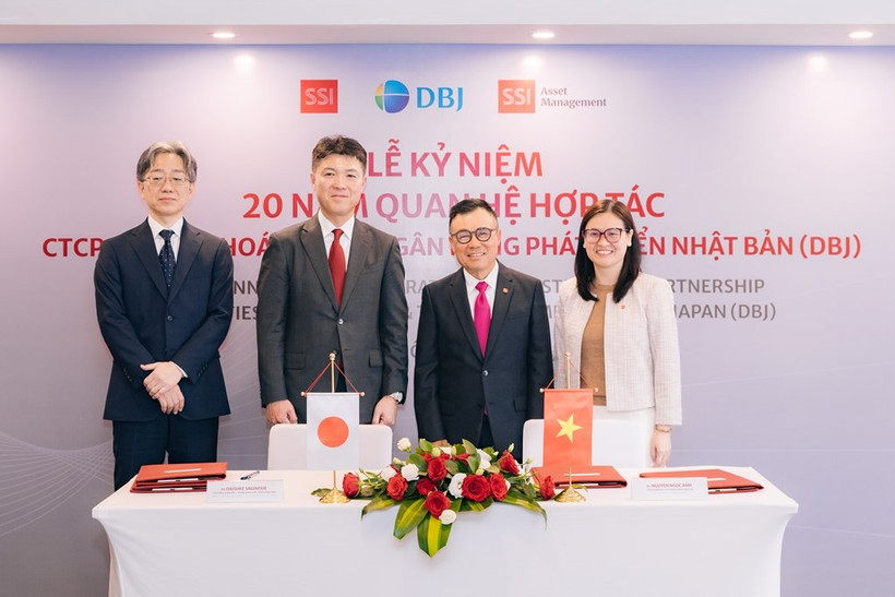 The Development Bank of Japan (DBJ) and SSI announce the establishment of the Japan Vietnam Capital Fund in Hanoi on February 3, targeting high-quality medium- and long-term investment flows into Vietnam. (Photo: SSI)