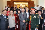 Party chief lauds intellectuals, scientists, artists as pioneers in innovation