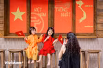 Hanoi’s young people flock to red-themed cafés for National Day