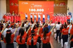 At the launch of the Red Journey blood donation campaign. (Photo: VNA)