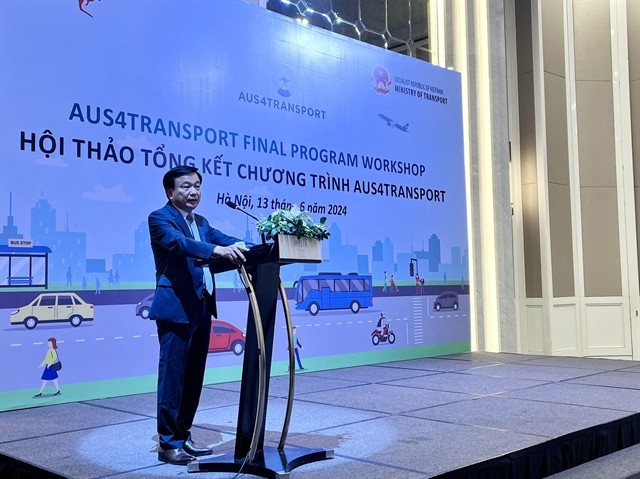 Deputy Minister of Transport Nguyen Danh Huy delivers a speech at the Aus4Transport final programme workshop held on Thursday afternoon in Hanoi by Vietnam’s Ministry of Transport and the Australian Embassy in Vietnam. (Photo: VNA)