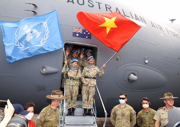 Over the past ten years, more than 800 officers and professional soldiers of the Vietnam People's Army have been sent to UN peacekeeping operations. (Photo: VNA)