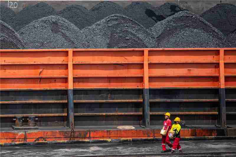 Indonesia unlikely to meet 2024 coal output target (Photo: Reuters) 