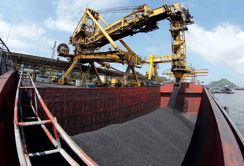 Vinacomin gains nearly 8.5 trillion VND (2.24 billion USD) in revenue in the first four months of this year. (Photo: VNA)