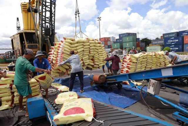 The Philippines is the largest export market of Vietnam. (Photo: VNA)