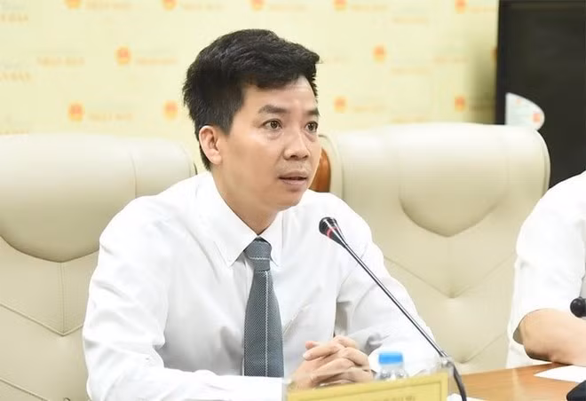 3-ha-quang-hung.jpg