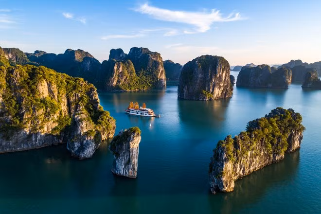 ha-long-bay.jpg
