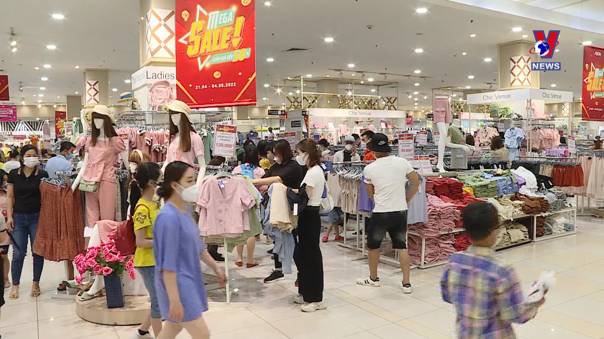 Vietnamese consumers prefer Vietnamese goods