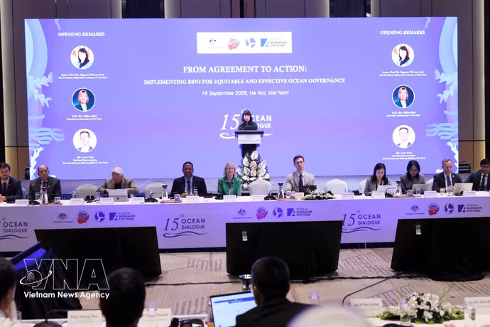 Associate Professor, Doctor Nguyen Thi Lan Anh, Vice President of the Diplomatic Academy of Vietnam, delivers opening remarks at the 15th Ocean Dialogue on September 18. (Photo: VNA)