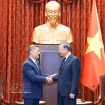Weekly Highlights: Top leader welcomes Acting US Secretary of the Navy