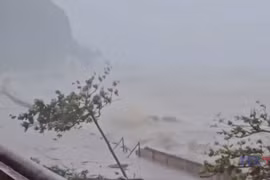 PM orders heightened preparedness for floods and landslides caused by Typhoon Matmo