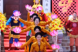 Vibrant Kim Lien Temple Festival – landmark of Thang Long Citadel’s southern gateway 