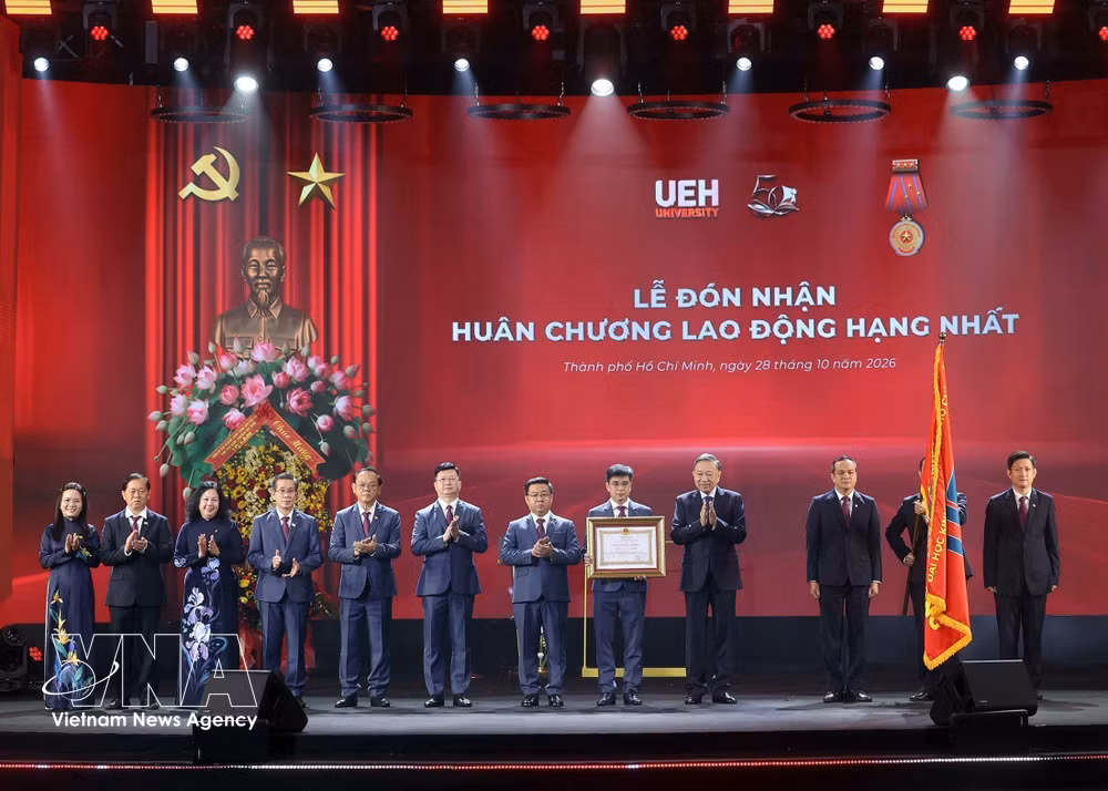 vnanet_potal-to-lam-ueh.jpg