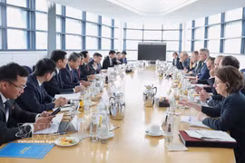 The 11th theoretical exchange between the Communist Party of Vietnam (CPV) and the Social Democratic Party of Germany (SPD) in Berlin on September 24. (Photo: VNA)