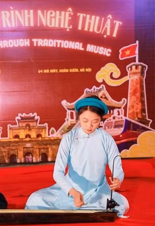 A traditional art performance. (Photo: VNA)
