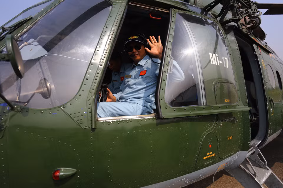 Pilots remain in high spirit, training hard for a flawless performance. (Photo: VNA)
