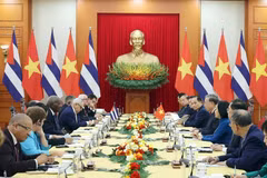 Party leader hosts top Cuban legislator
