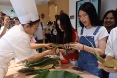 Vietnam, China deepen cultural bonds 