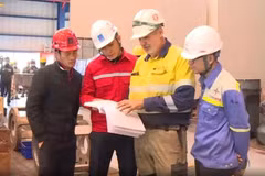 Decree No. 219/2025/ND-CP includes new regulations on issuing work permits for foreign workers in Vietnam (Illustrative photo: baochinhphu.vn)