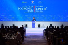 Then Prime Minister Pham Minh Chinh addresses the Autumn Economic Forum 2025 on November 26 last year. (Photo: VNA)