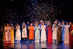 The “Brilliant Vietnam” Cultural Festival, held from June 26–28 in Prague, Czech Republic, attracts a large number of overseas Vietnamese. (Illustrative photo: VNA)