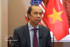 Vietnamese Ambassador to the US Nguyen Quoc Dung in an interview granted to the Vietnam News Agency. (Photo: VNA)