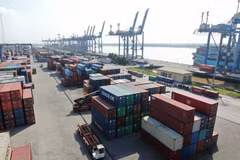 Cat Lai port in Ho Chi Minh City (Photo: VNA)