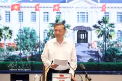 General Secretary of the Communist Party of Vietnam Central Committee and President To Lam speaks at the working session in Hanoi with the Government’s Party Committee and relevant agencies on the implementation of social welfare policies. (Photo: VNA)