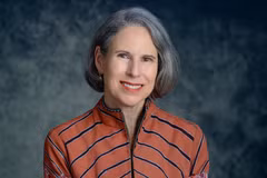 rofessor Piper Campbell, Chair of the Department of Foreign Policy and Global Security at American University’s School of International Service. (Photo published by VNA)