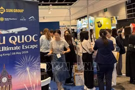 A booth featuring Vietnamese travel and hospitality businesses at ITE 2026 in Hong Kong. (Photo: VNA) 